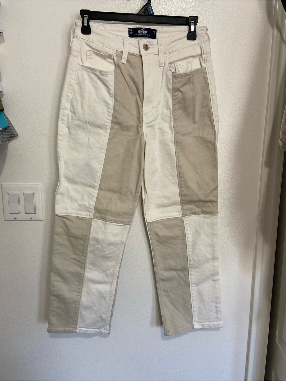 Hollister Womens Straight Leg Jeans